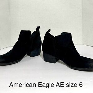 American Eagle by Payless Women's Black Ankle Booties